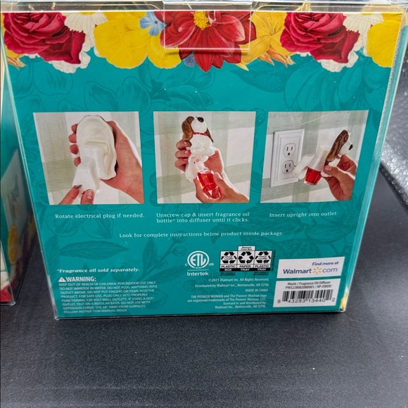 The Pioneer Woman Colorful Bird Fragrance Oil Diffuser (2 QTY) - Picture 4 of 4